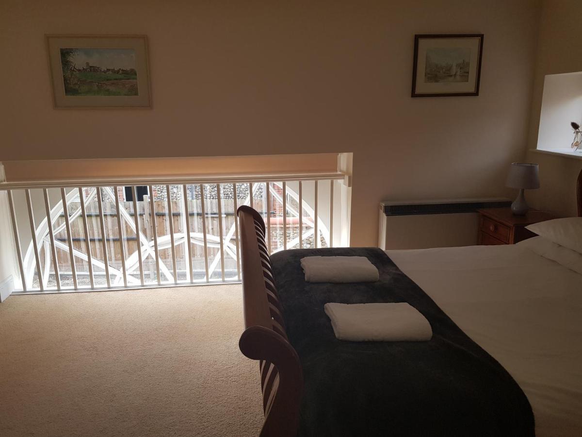 Stable Court Hotell Holt  Rom bilde